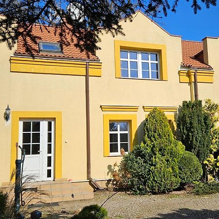 Holiday Home In Kolczewo With The Private Pool 220 Qm Luaran gambar