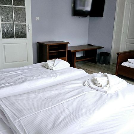 Holiday Home In Kolczewo With The Private Pool 220 Qm Luaran gambar