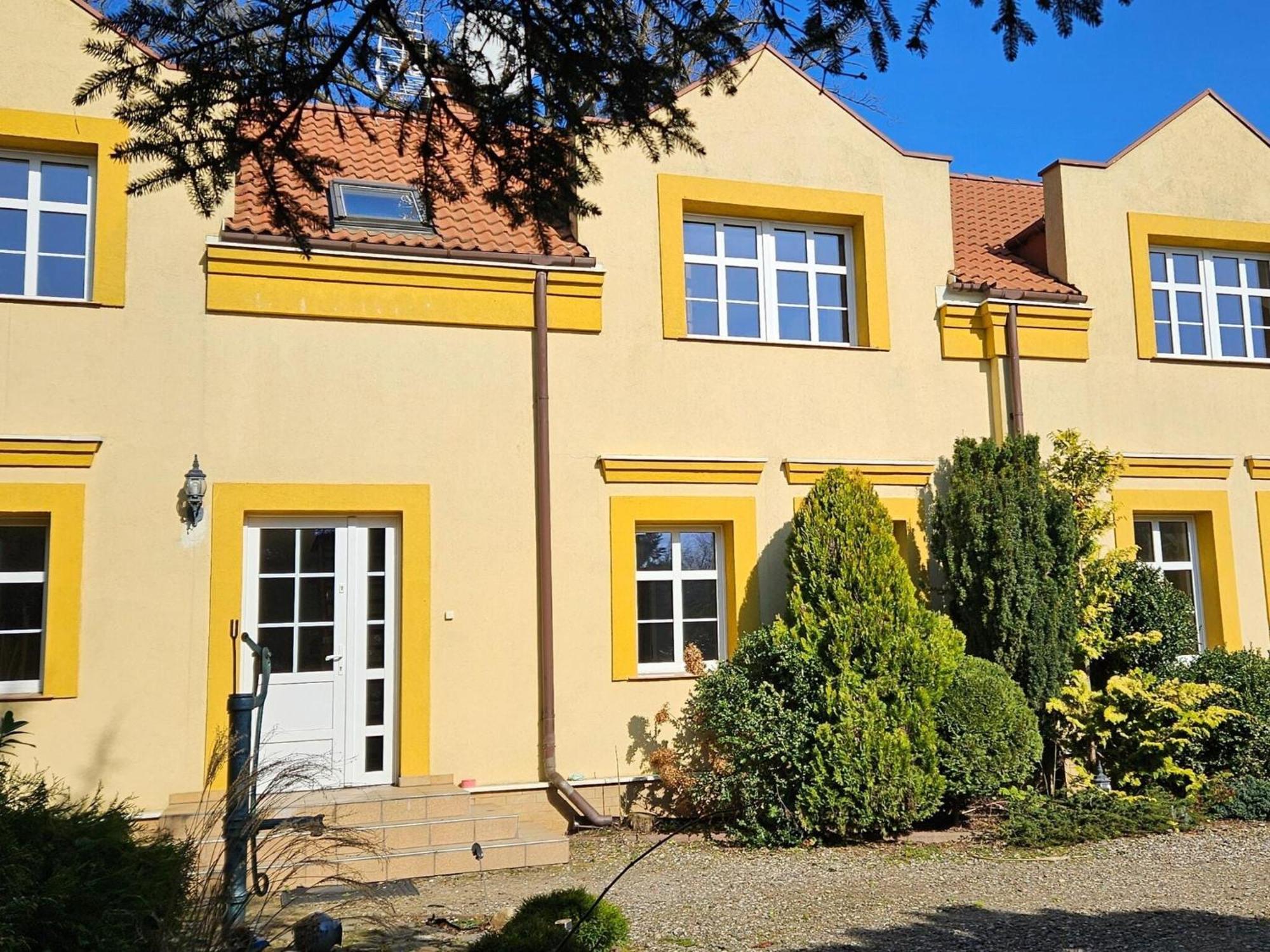 Holiday Home In Kolczewo With The Private Pool 220 Qm Luaran gambar