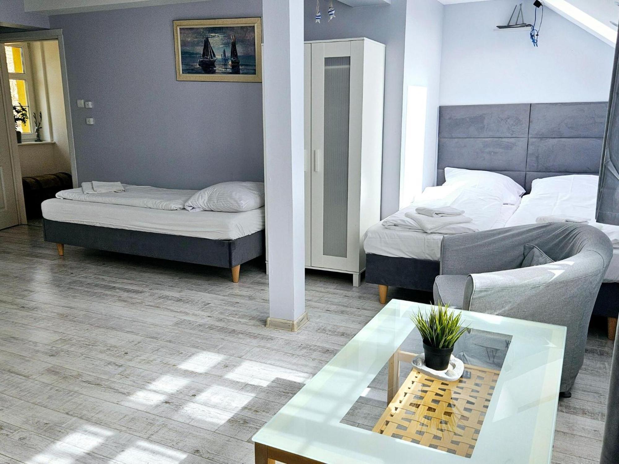 Holiday Home In Kolczewo With The Private Pool 220 Qm Luaran gambar