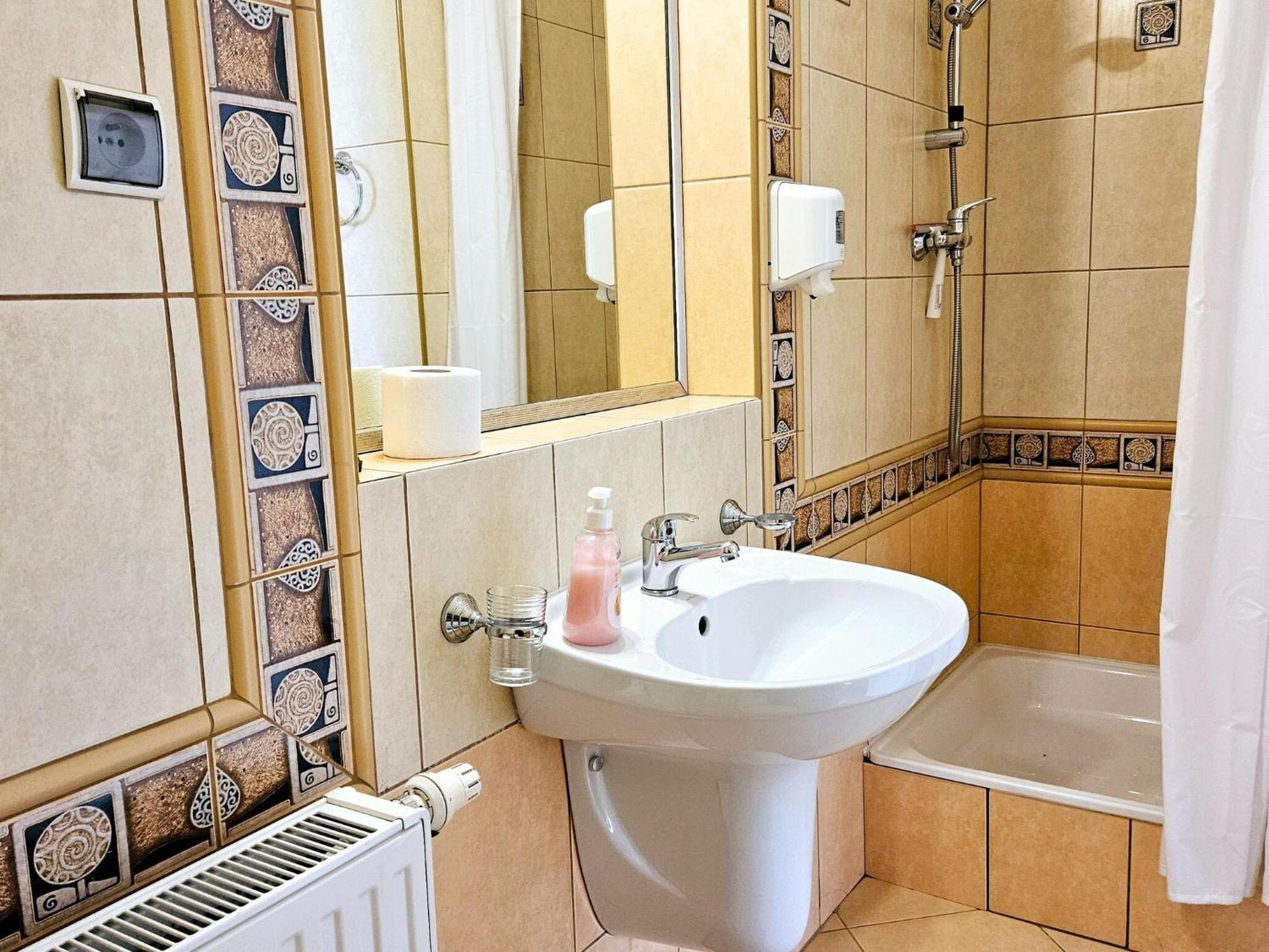Holiday Home In Kolczewo With The Private Pool 220 Qm Luaran gambar
