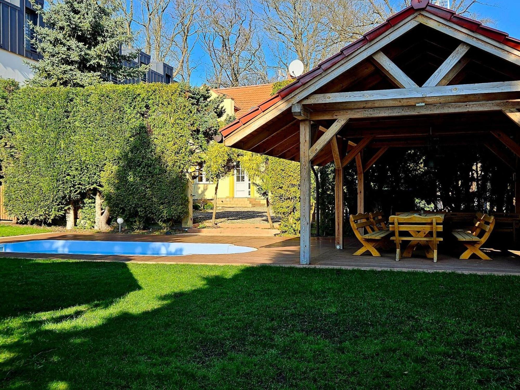 Holiday Home In Kolczewo With The Private Pool 220 Qm Luaran gambar